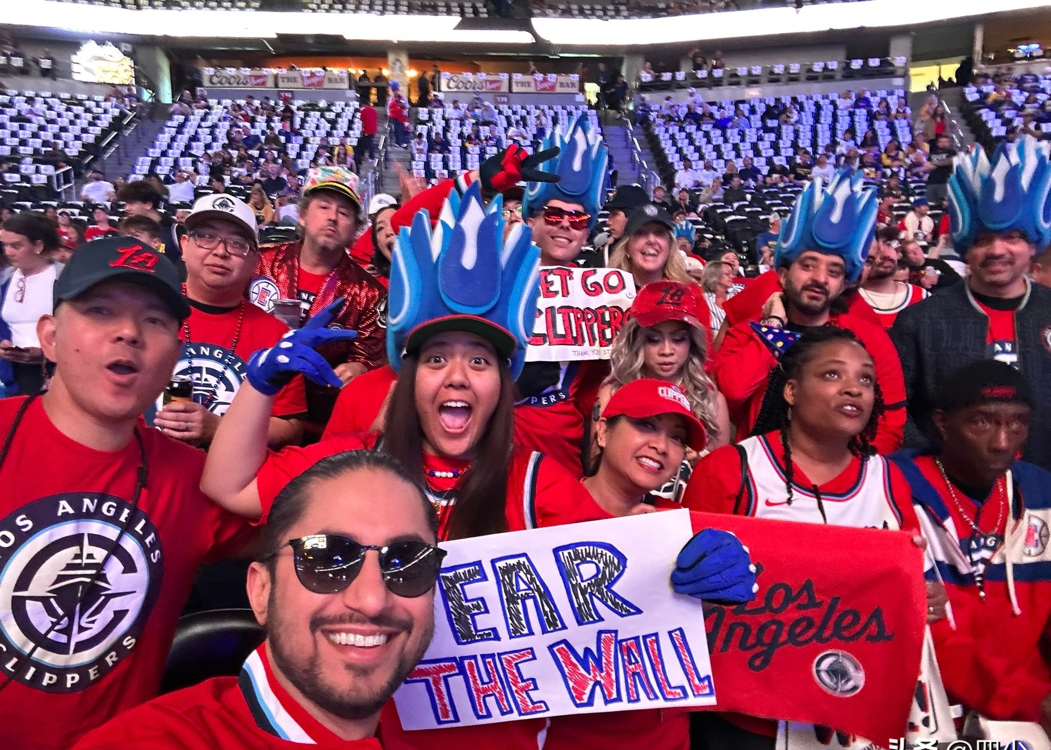 开云体育官网包含澳大利亚队带队取胜！，哈登重要时刻险胜赛场气氛高涨的词条